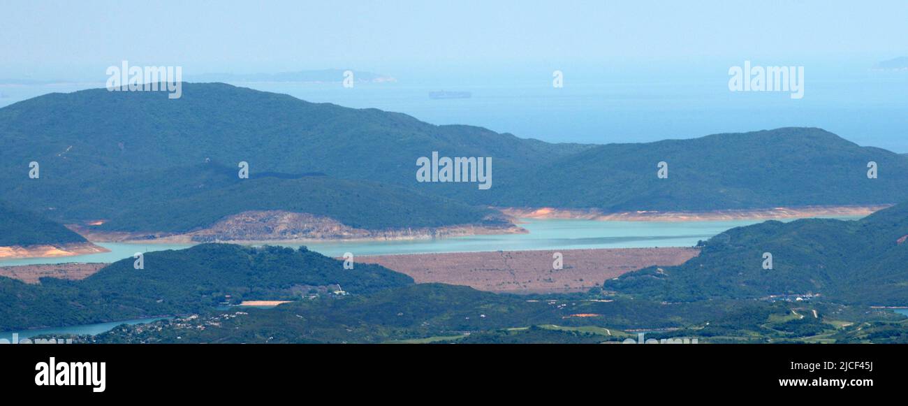 Una vista del serbatoio dell'Isola alta in Sai Kung, Hong Kong. Foto Stock