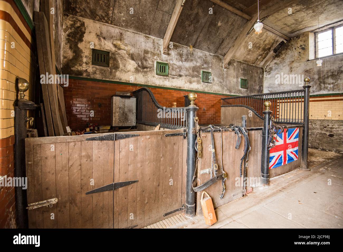 Una stalla piuttosto fine.... aperta per la visualizzazione all'Open Farm Domenica 10th Giugno 2022 a Cappleside Farm, Rathmell, Yorkshire (che mostra l'agricoltura britannica). Foto Stock