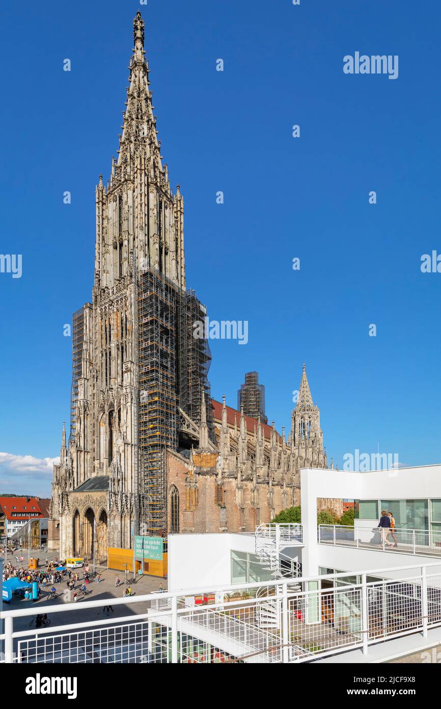 Minster a Münsterplatz, Ulm, Baden-Württemberg, alta Svevia, Germania Foto Stock