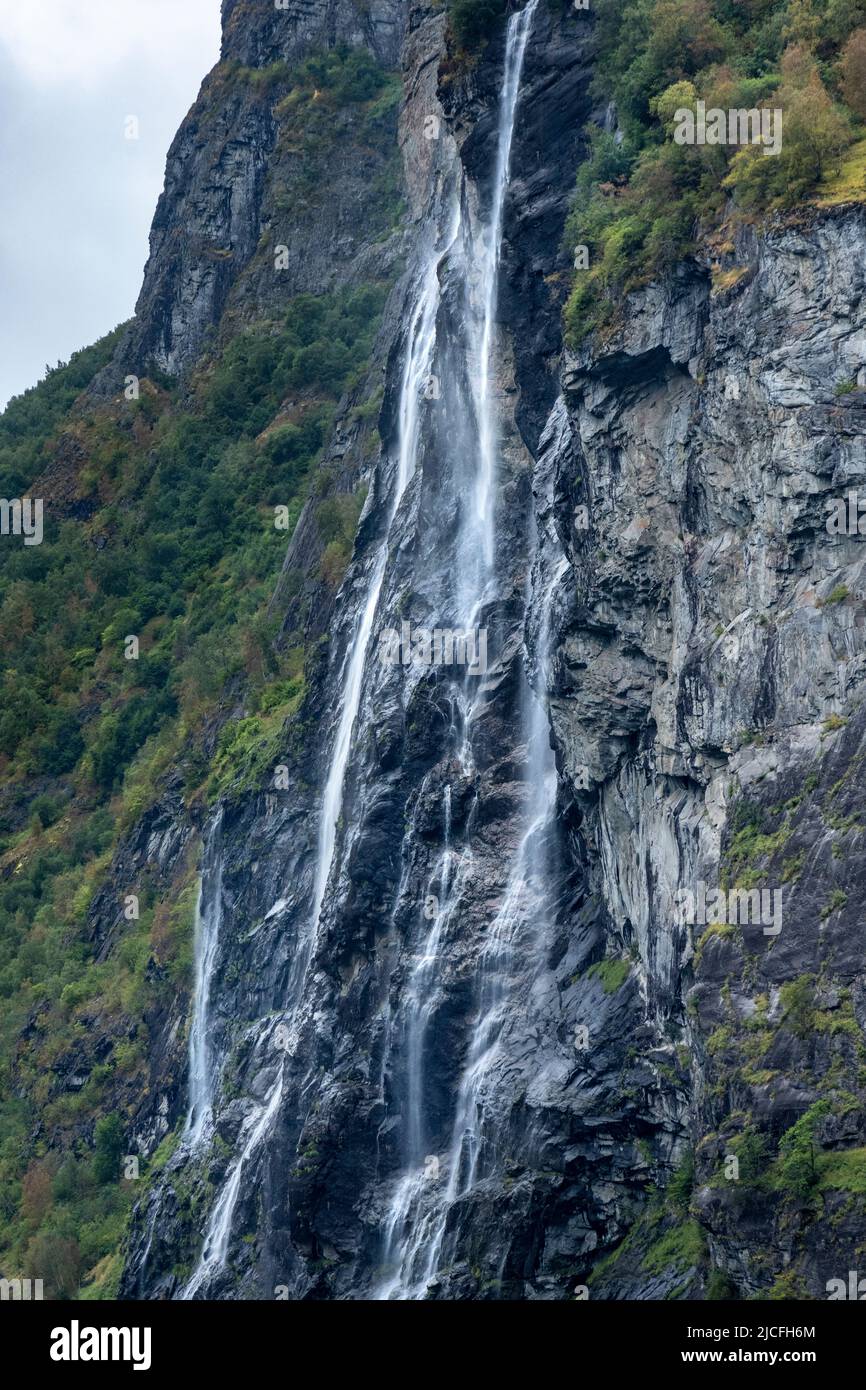 Norvegia, Møre og Romsdal, Geirangerfjord, le cascate 'Seven Sisters. Foto Stock