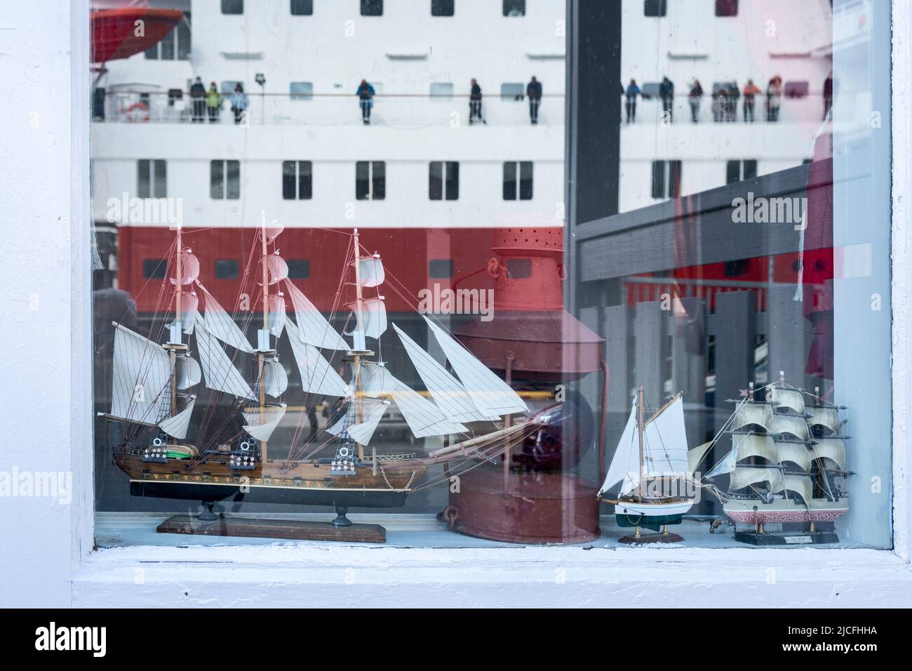 Norvegia, Troms og Finnmark, nel porto di Finnsnes. Foto Stock