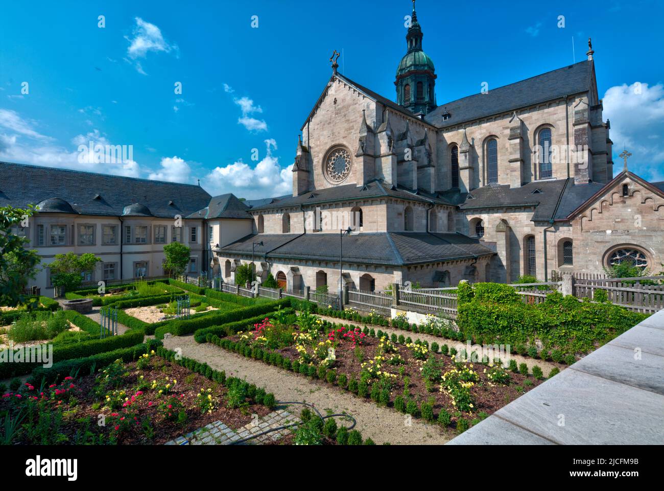 Abbazia cistercense Ebrach, monastero, monastero, facciata casa, primavera, Vista del villaggio, Ebrach, Franconia, Baviera, Germania, Europa, Foto Stock