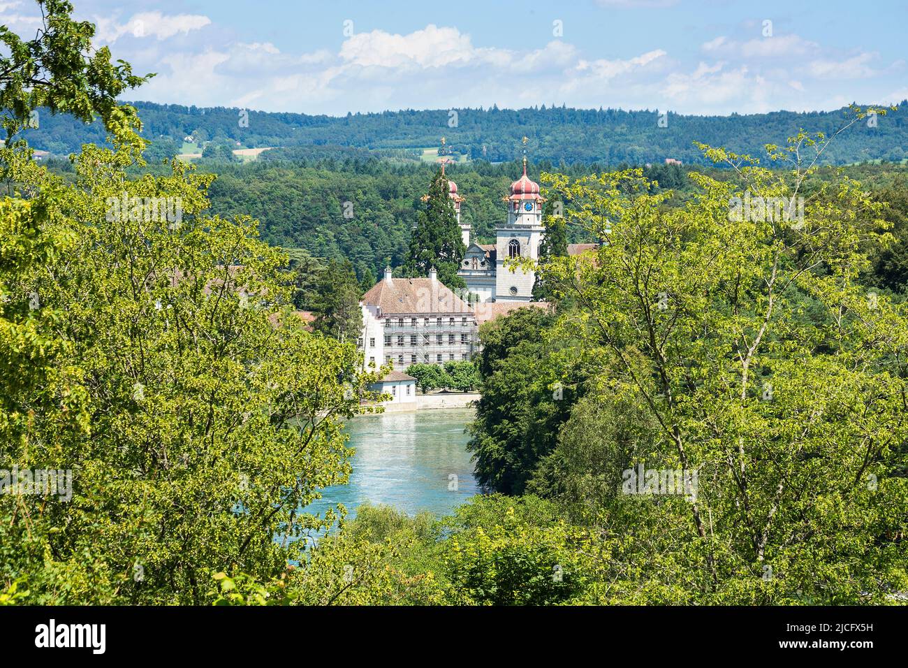 Svizzera, curva del Reno, chiesa del monastero di Rheinau Foto Stock