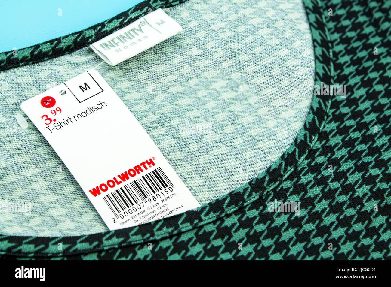 Amburgo, Germania - Giugno 10 2022: Moda e etichetta tedesca di Woolworth Foto Stock