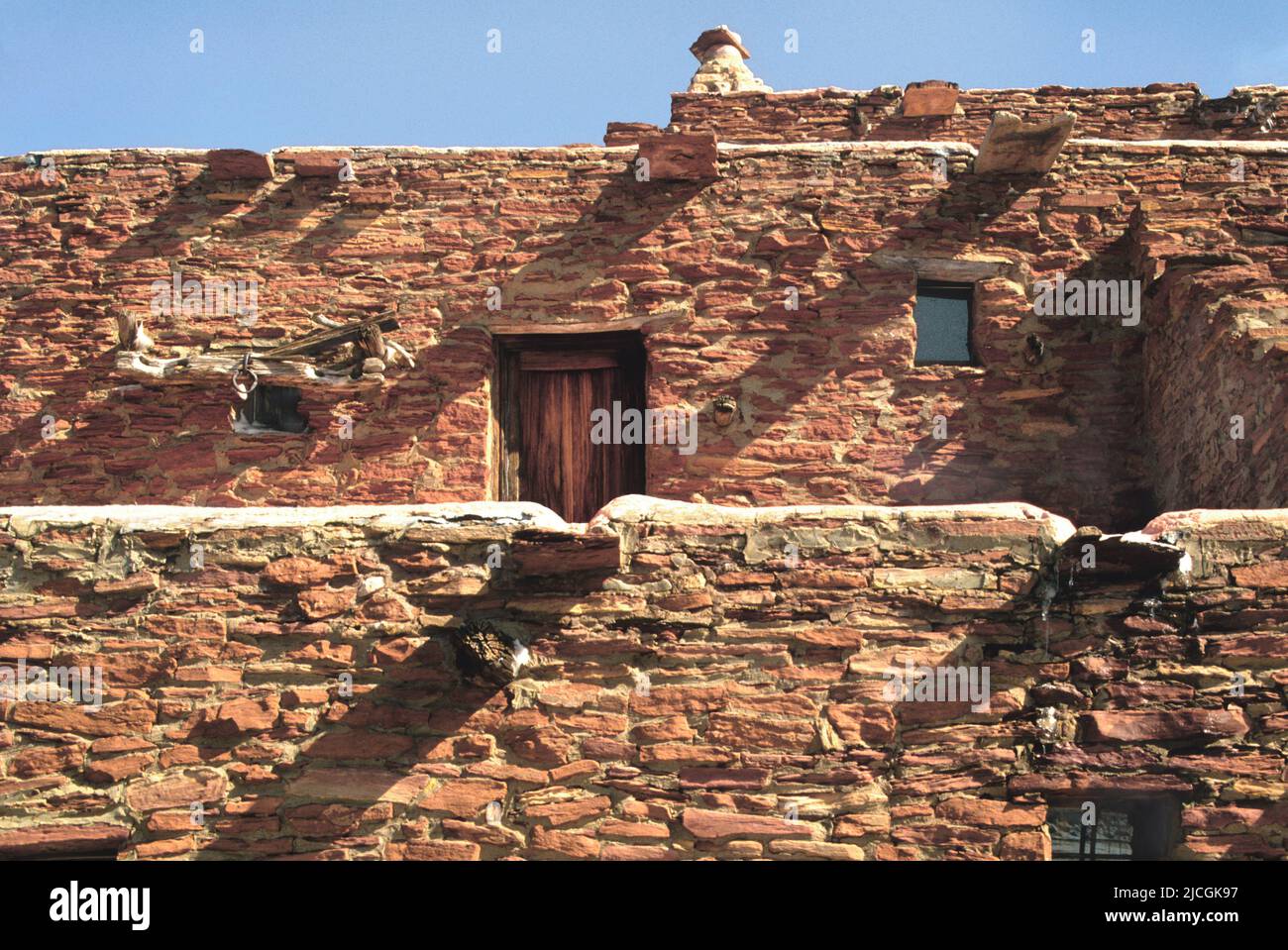 Casa indiana Hopi nel Grand Canyon, Arizona. Indian Arts Building 1903. Hopi Tribe Pueblo nel West americano. Grand Canyon South Rim, Cultura USA Foto Stock