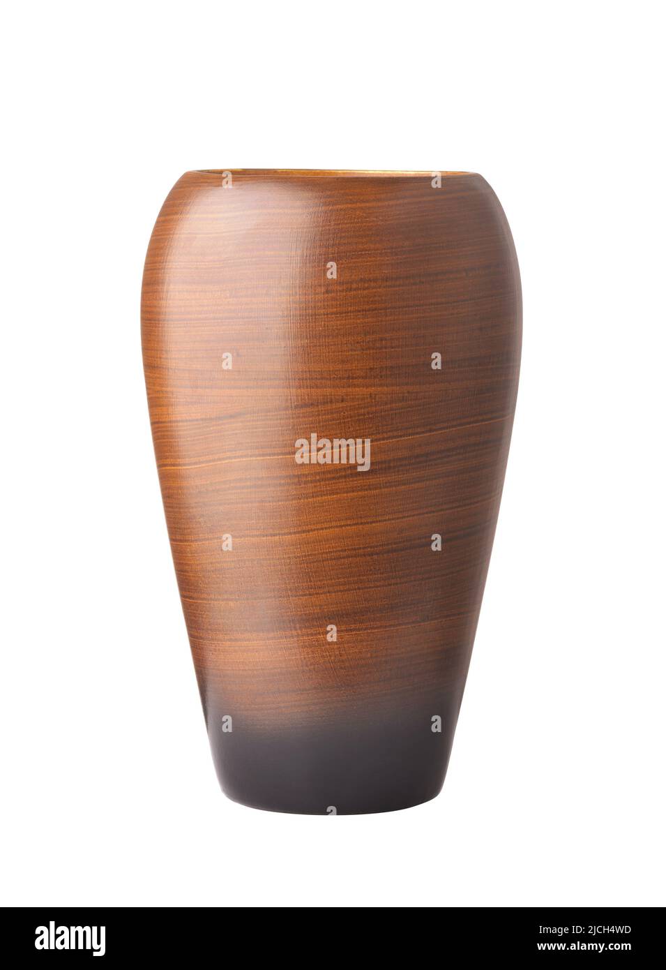 Vista frontale del vaso in ceramica smaltato marrone vuoto isolato su bianco Foto Stock