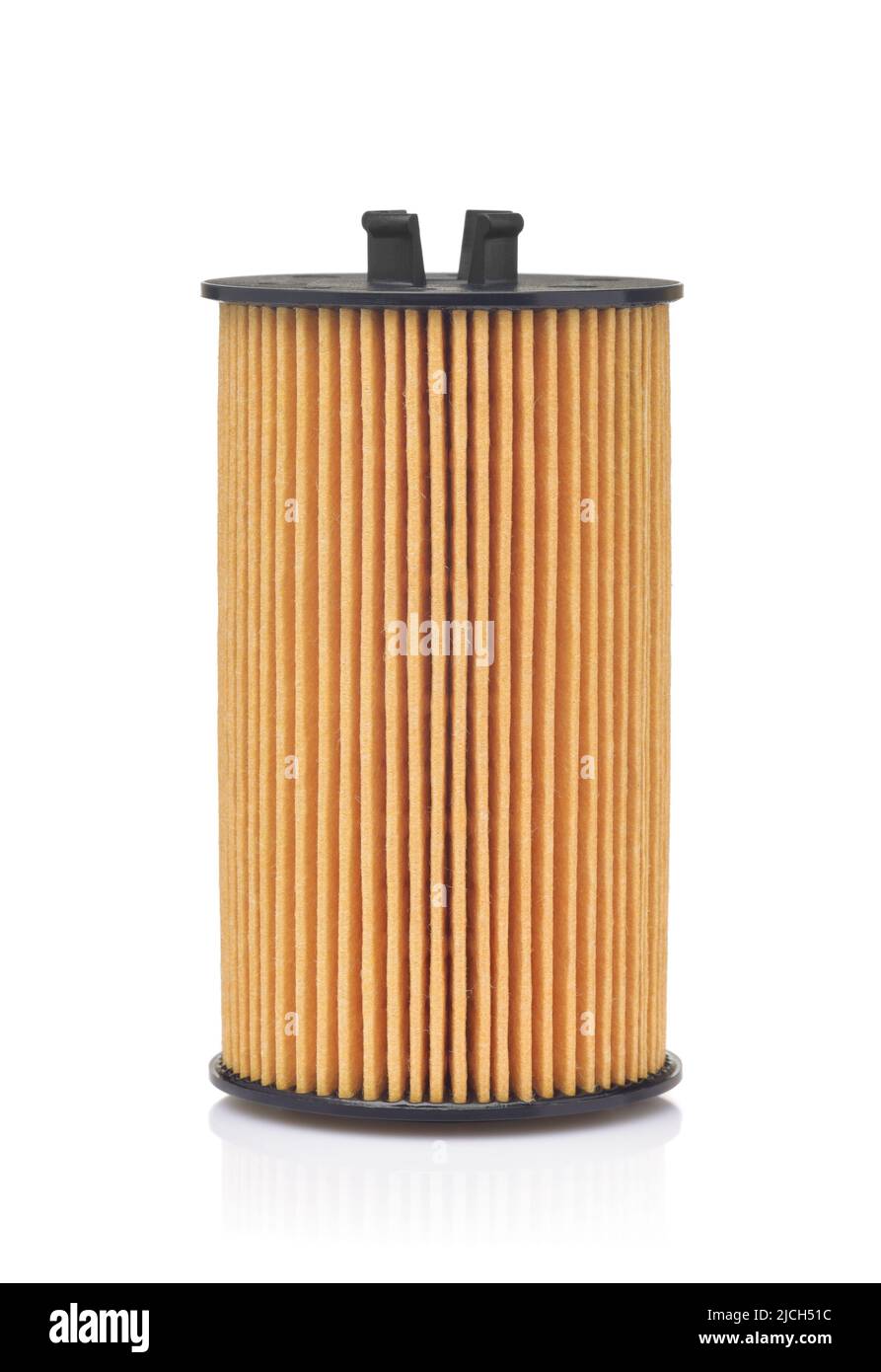 Vista frontale della cartuccia del filtro dell'olio dell'auto isolata in bianco Foto Stock