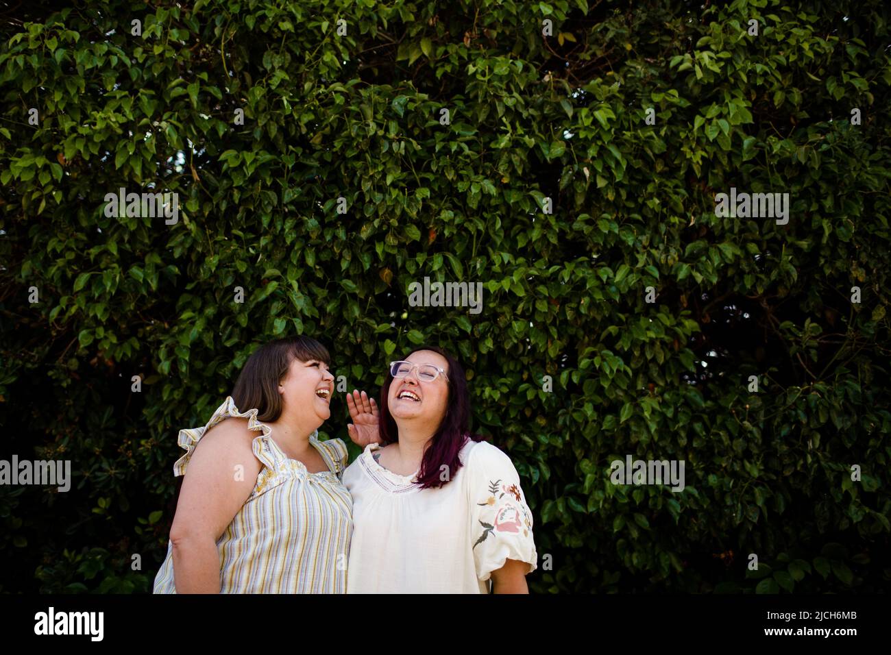 Modelli Size Inclusive con bluse a San Diego Foto Stock