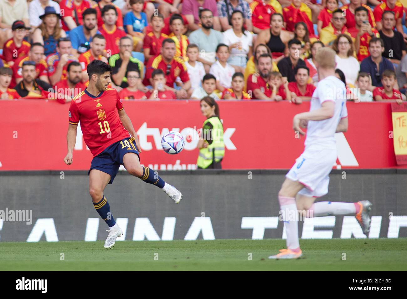 Malaga, Spagna - 12 giugno 2022, Marcos Asensio di Spagna durante la UEFA Nations League 2022, Lega A - Gruppo 2 partita di calcio tra Spagna e Repubblica Ceca il 12 giugno 2022 allo stadio la Rosaleda di Malaga, Spagna - Foto: Joaquin Corchero/DPPI/LiveMedia Foto Stock