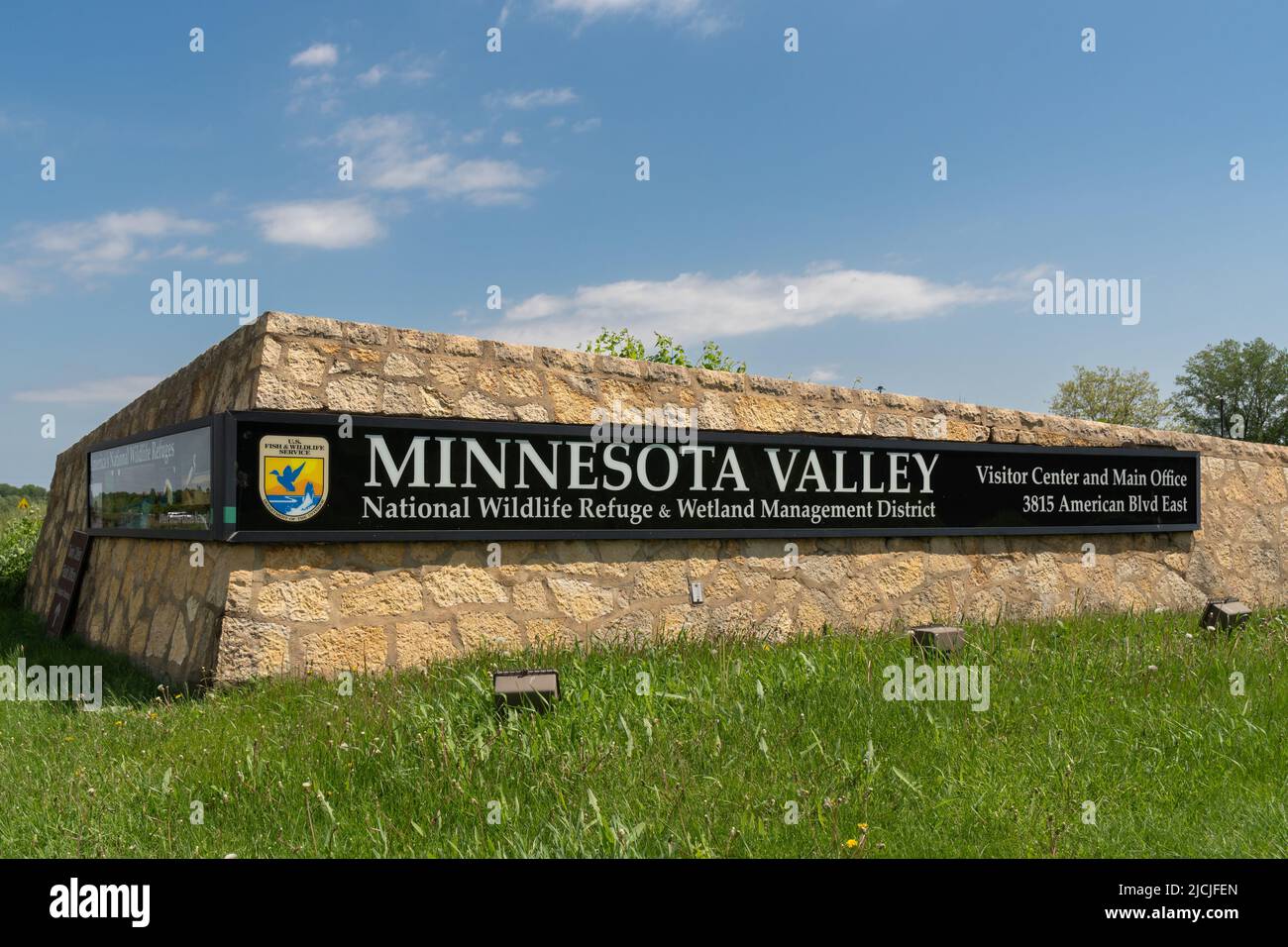 BLOOMINGTON, MN, USA - 13 GIUGNO 2022: Ingresso al Minnesota Valley National Wildlife Refuge Foto Stock