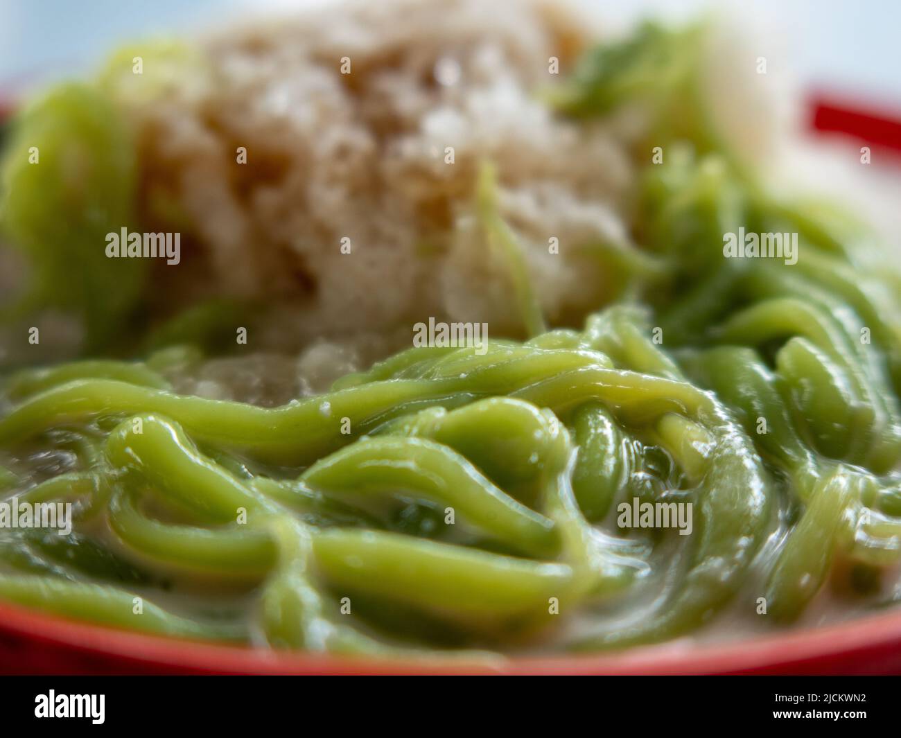 Il Cendol è una delle migliori bevande di strada della Malesia. Foto Stock