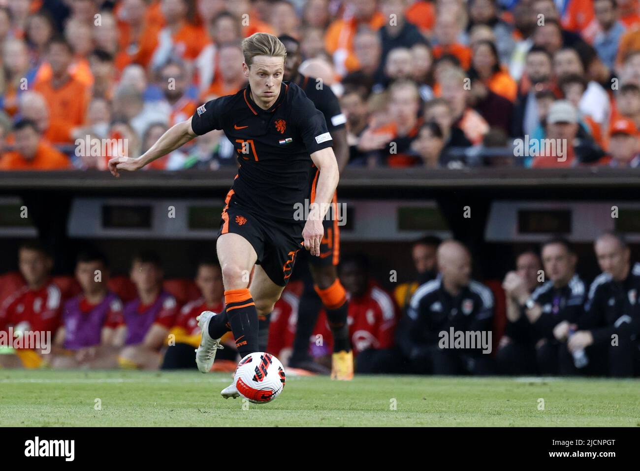 ROTTERDAM - Frenkie de Jong of Holland durante la partita della UEFA Nations League tra Paesi Bassi e Galles allo stadio Feyenoord il 14 giugno 2022 a Rotterdam, Paesi Bassi. ANP PIETER STAM DE YOUNG Foto Stock