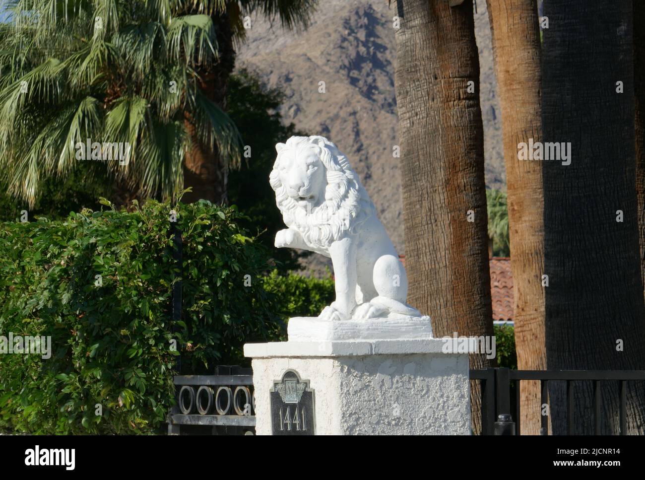 Palm Springs, California, USA 11th Giugno 2022 una visione generale dell'atmosfera dell'ex casa/casa di Entertainer Liberace Piazza di Liberace al 1441 N. Kaweah Road il 11 Giugno 2022 a Palm Springs, California, USA. Foto di Barry King/Alamy Stock Foto Foto Stock