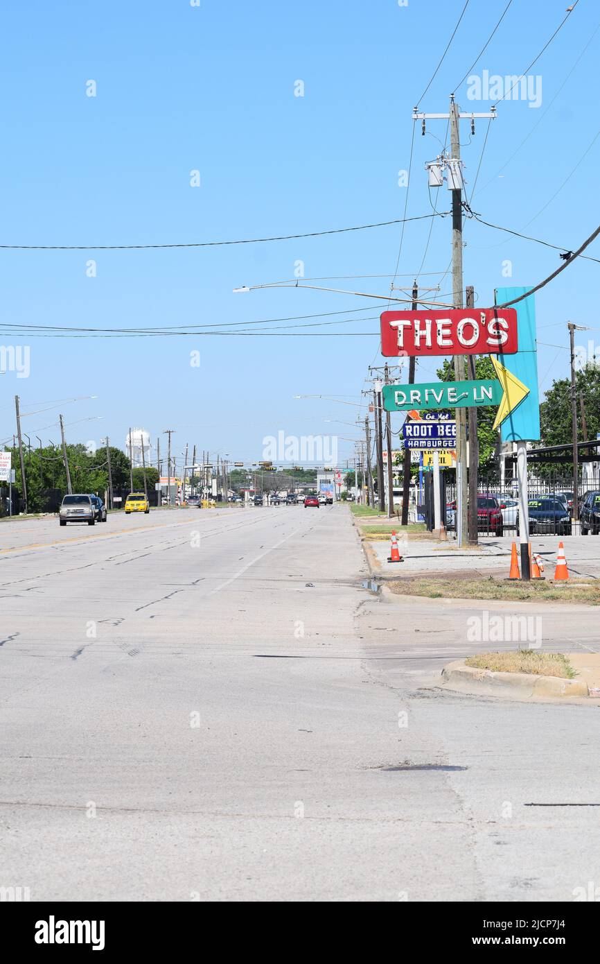 Vista di Theo's Drive nel ristorante di Grand Prairie Texas Foto Stock