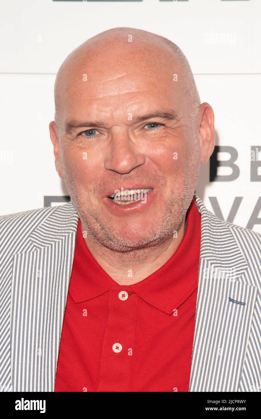 NEW YORK, NEW YORK - GIUGNO 14: Il Direttore John Michael McDonagh partecipa alla prima 'il perdonato' durante il Tribeca Festival 2022 al BMCC Tribeca PAC il 14 Giugno 2022 a New York City. Foto Stock