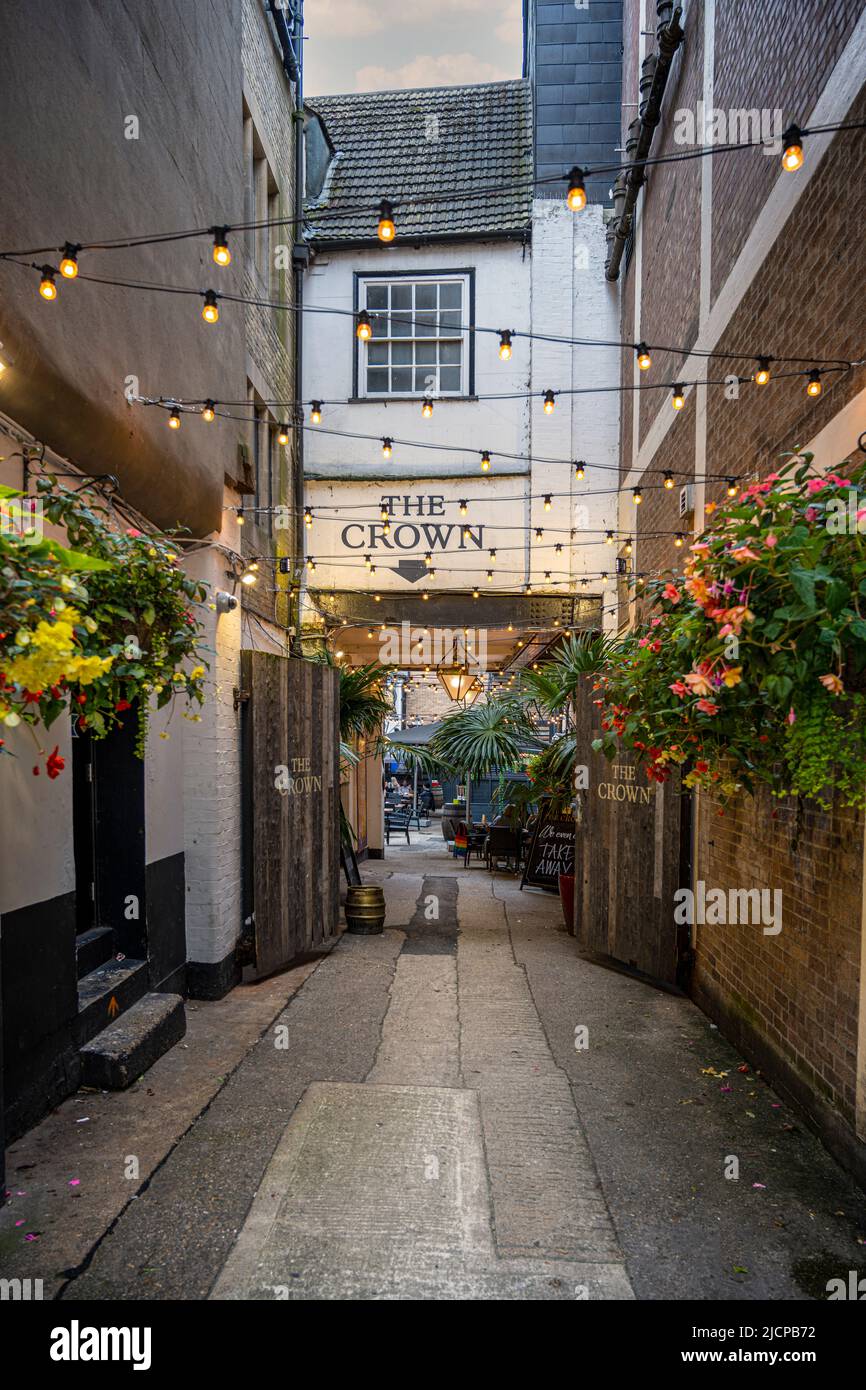 The Crown Public House Oxford England UK un pub inglese tradizionale nel centro di Oxford Foto Stock