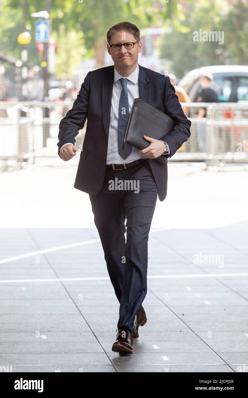 Tony Danker, Direttore Generale del CBI (Confederation of British Industry), si è svolto presso la BBC Broadcasting House di Langham Place. Immagine scattata su 12th Ju Foto Stock