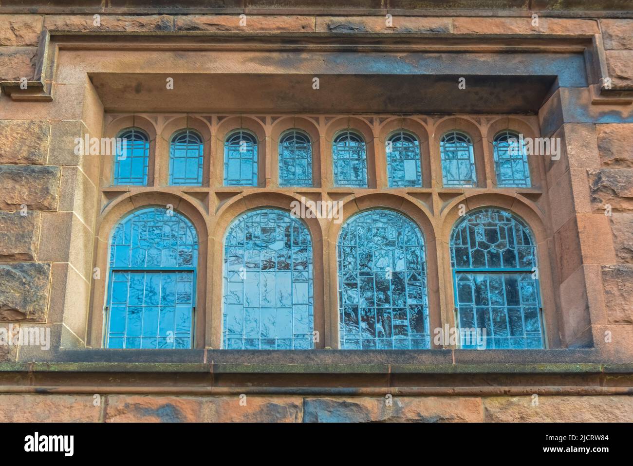 PRINCETON, NJ USA - NOVENBER 12, 2019: La Princeton University ha eleganti edifici rivestiti di pietra come Pyne Hall, Princeton NJ Foto Stock
