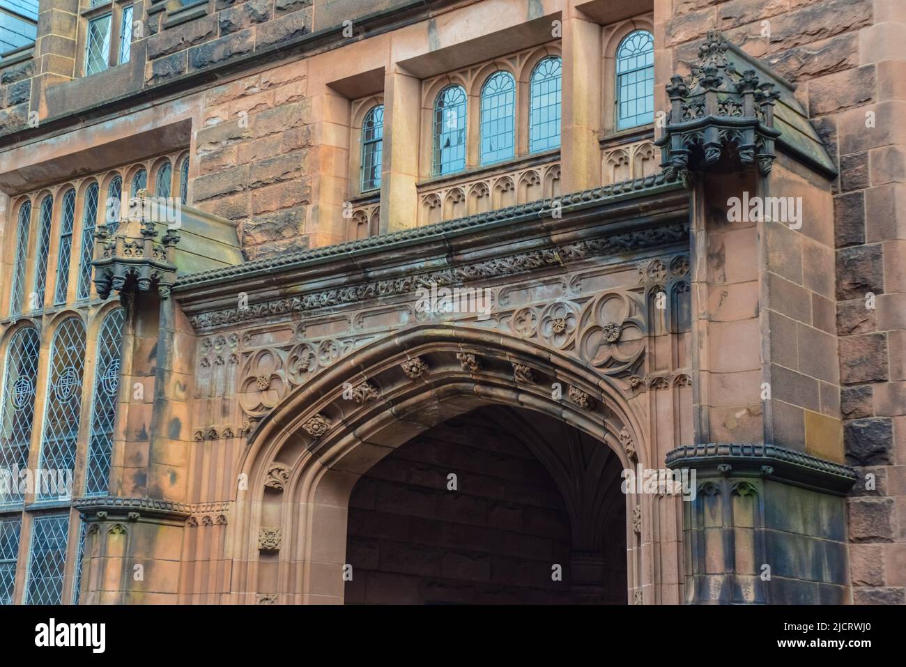 PRINCETON, NJ USA - NOVENBER 12, 2019: Vista dell'arco nella costruzione dell'East Pyne Building nel campus della Princeton University, New Jersey, USA Foto Stock