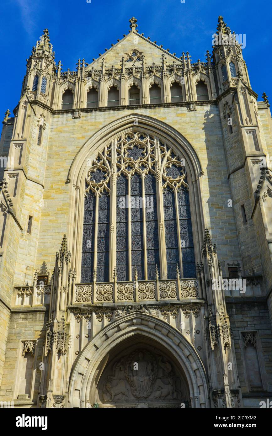 PRINCETON, NJ USA - NOVENBER 12, 2019: Vista dell'esterno della Cappella nel campus della Princeton University a Princeton, New Jersey Foto Stock