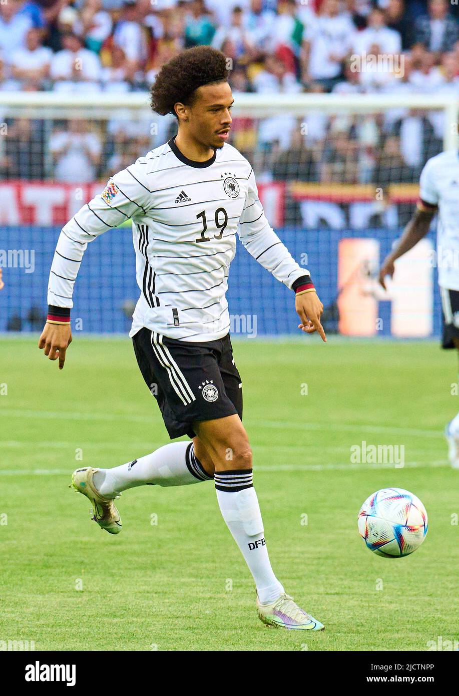 Leroy SANE, DFB 19 nella UEFA Nations League 2022 partita GERMANIA - ITALIA 5-2 nella stagione 2022/2023 giugno 14, 2022 a Mönchengladbach, Germania. © Peter Schatz / Alamy Live News Foto Stock