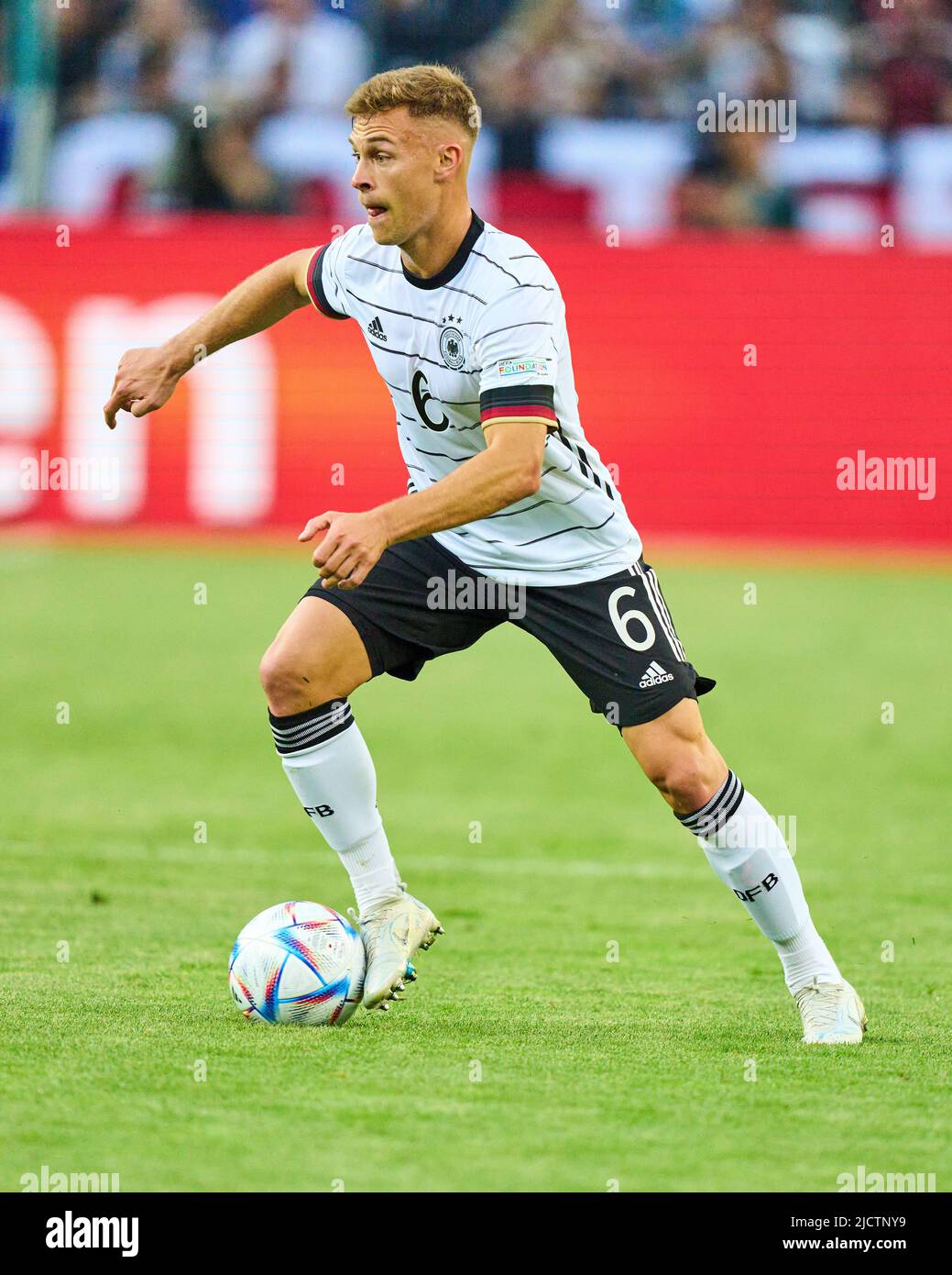 Joshua Kimmich, DFB 6 nella UEFA Nations League 2022 partita GERMANIA - ITALIA 5-2 nella stagione 2022/2023 giugno 14, 2022 a Mönchengladbach, Germania. © Peter Schatz / Alamy Live News Foto Stock