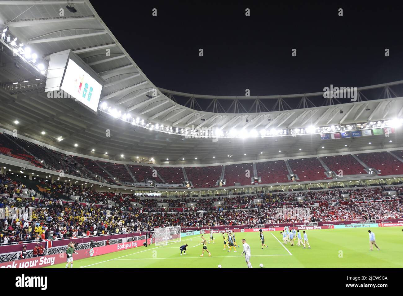 Doha-Qatar 16 giugno 2022. Australia vs Peru Soccer World Cup Qualifiers Match at Ahmad Bin Stadium Foto Stock