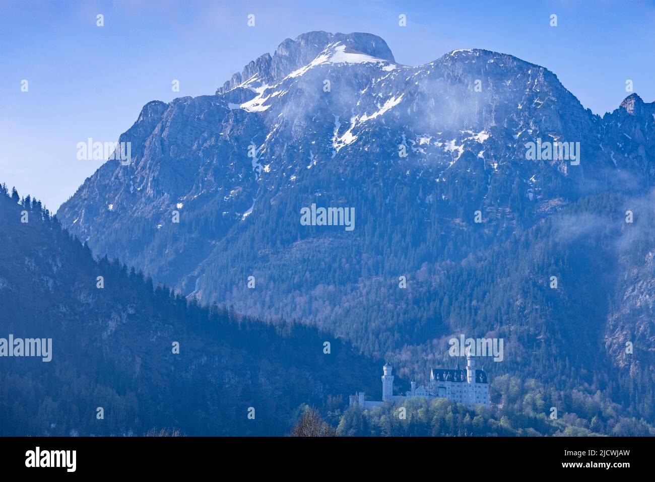Vista sul castello di Neuschwanstein, Baviera, Germania Foto Stock