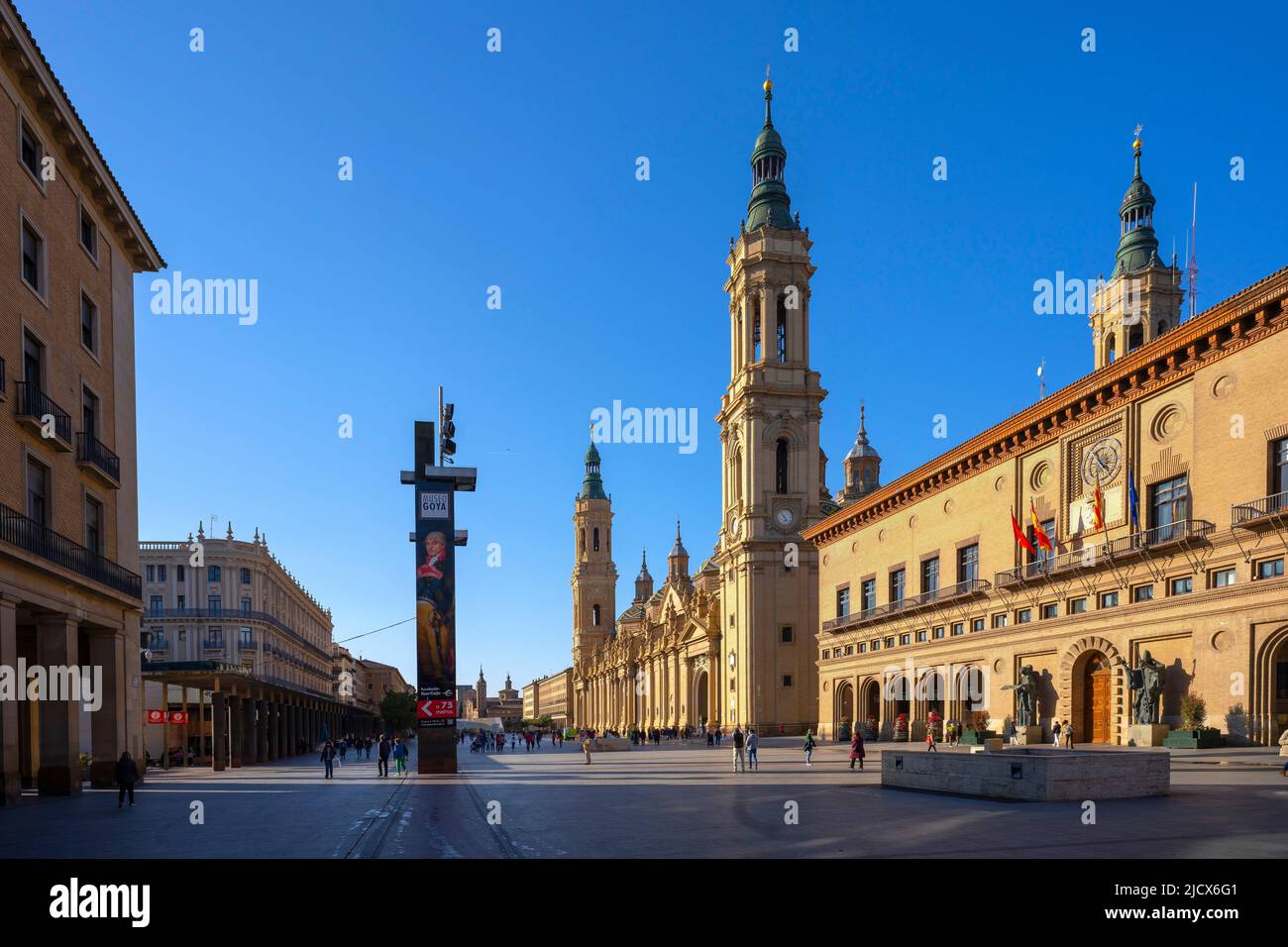 Plaza del Pilar, Saragozza, Aragona, Spagna, Europa Foto Stock