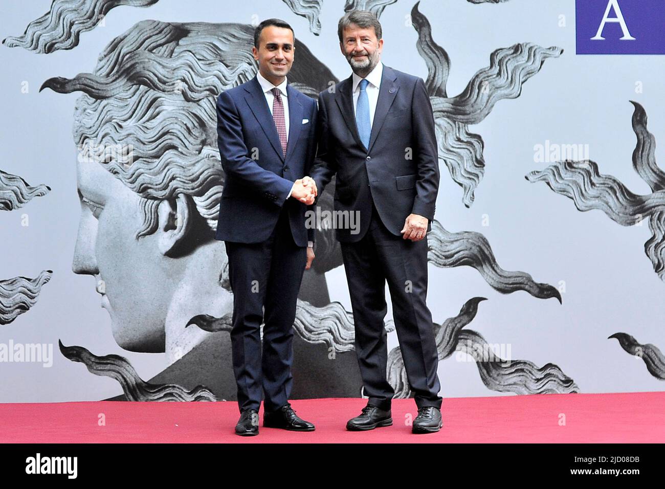 Napoli, Italia. 16th giugno 2022. Luigi di maio Ministro degli affari esteri e Dario Francescini Ministro italiano della cultura, durante la Conferenza dei Ministri della cultura del Mediterraneo organizzata a Napoli presso il Palazzo reale. Napoli, Italia, 16 luglio 2022. (Foto di Vincenzo Izzo/Sipa USA) Credit: Sipa USA/Alamy Live News Foto Stock