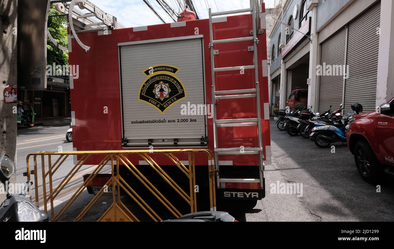 PAK KHLONG SAN STAZIONE DEI VIGILI DEL FUOCO a 1 Charoen Nakhon Road, Khwaeng Khlong San, Khet Khlong San, Provincia Bangkok, Bangkok Thailandia Foto Stock