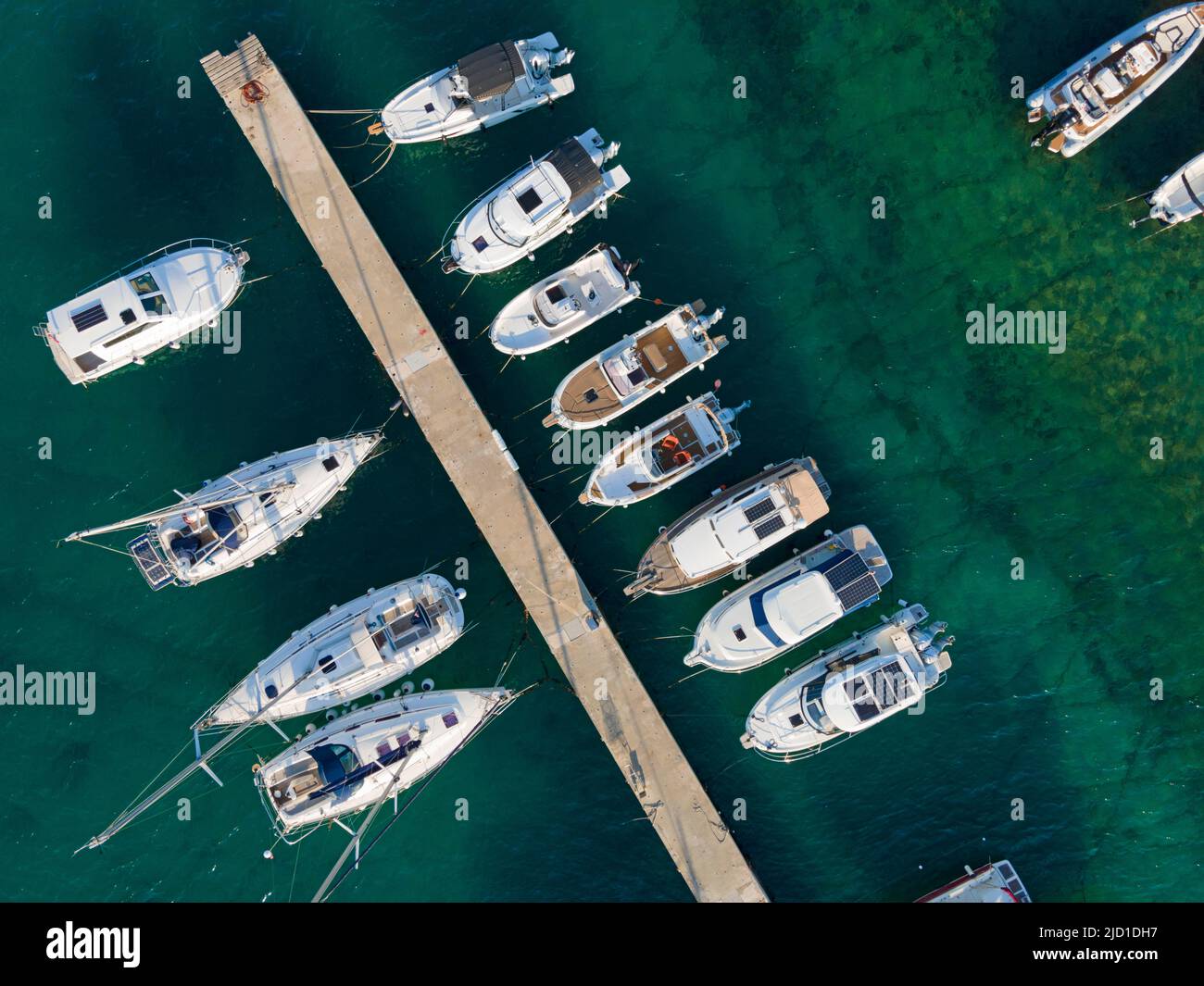 Fuchi, barche nel porto, città di Krk, isola di Krk, baia del Golfo di Quarnero, kotar Primorje-Gorski, Croazia Foto Stock