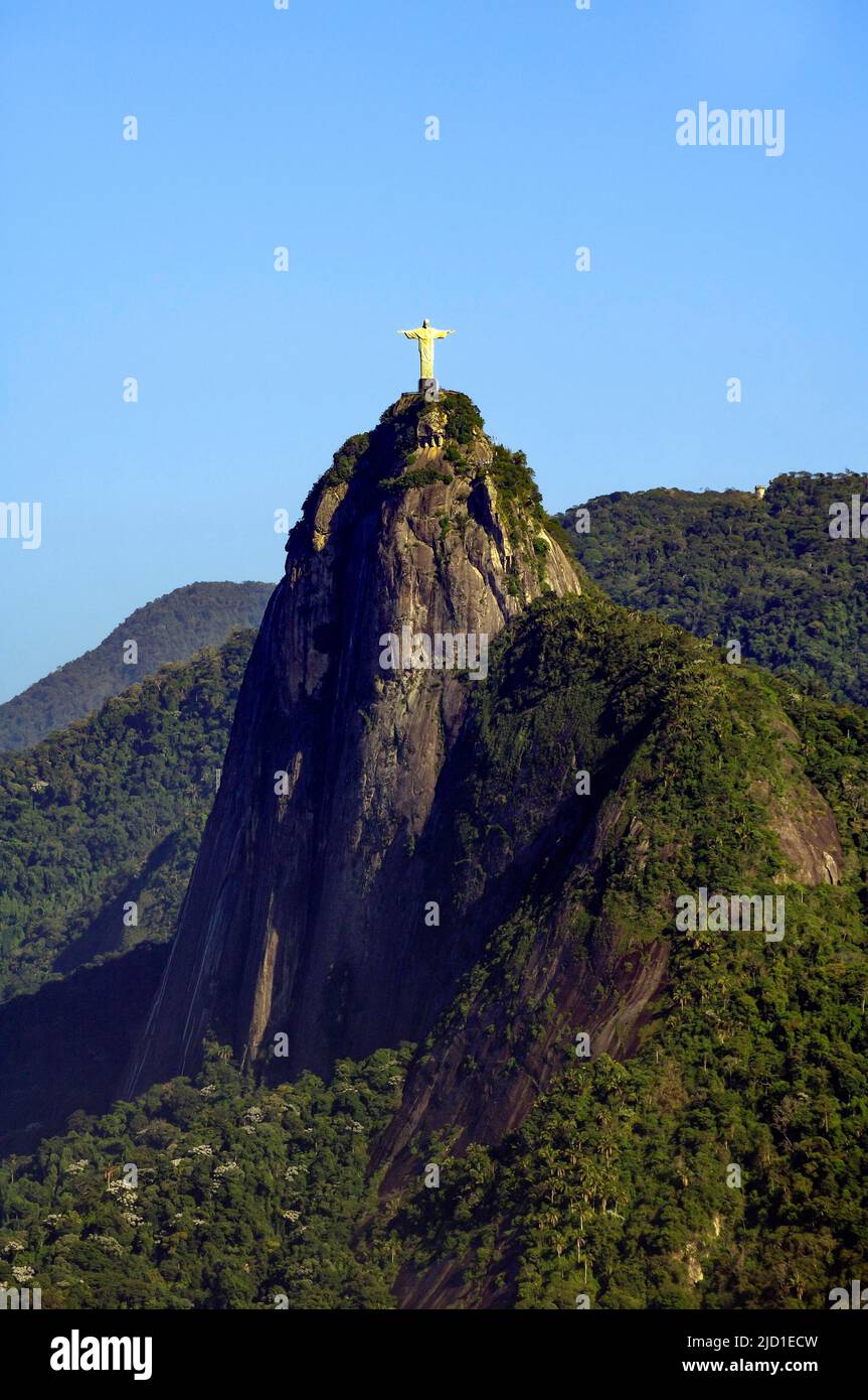 Corcovado con statua di Cristo, visto dal Pan di zucchero, Pao de Acucar, Rio de Janeiro, Brasile Foto Stock