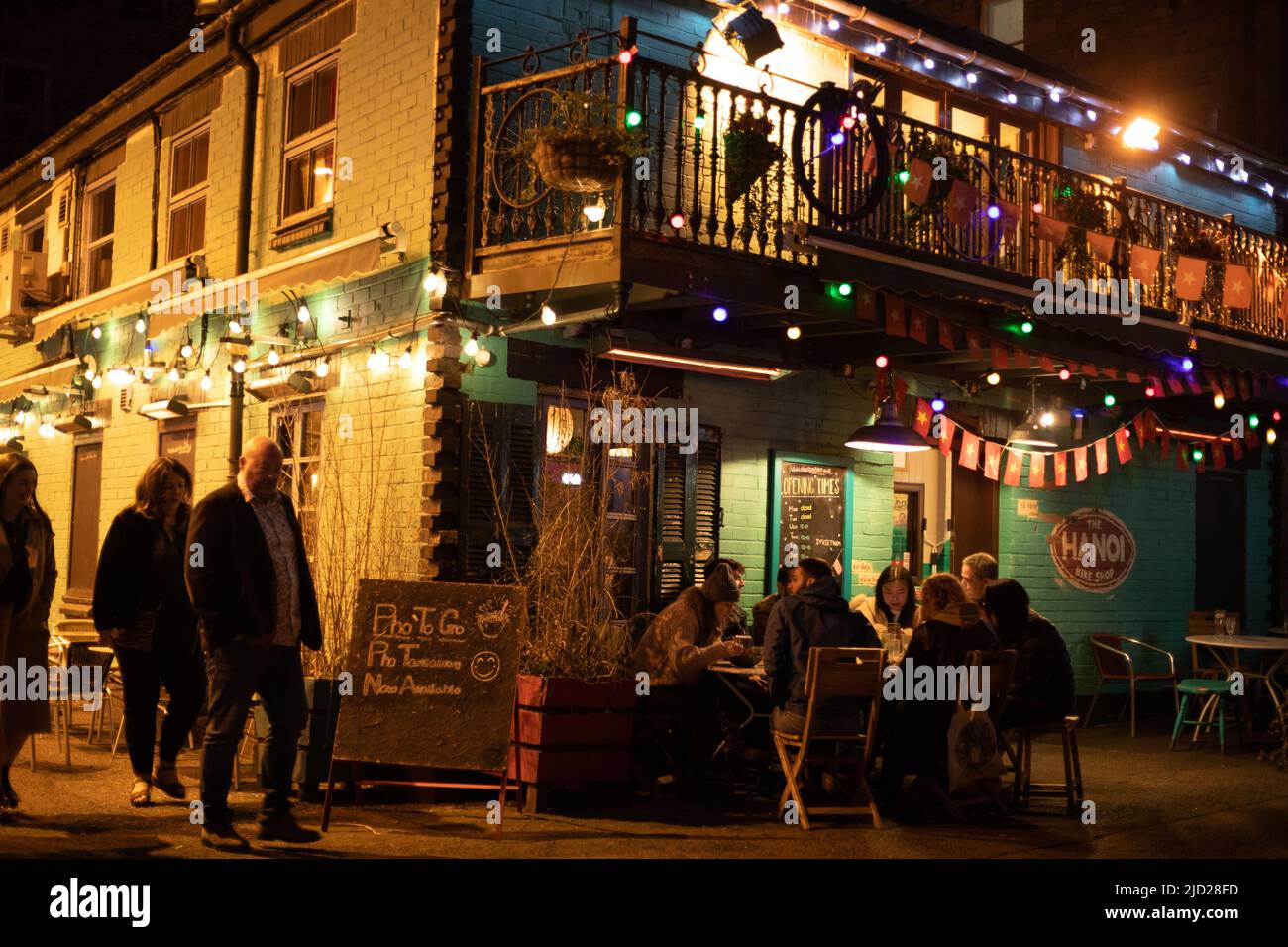 Hanoi Bike Shop ristorante, nel West End, a Glasgow, Scozia, 9 aprile 2022. N55°52,520' W4°17,651' Foto Stock