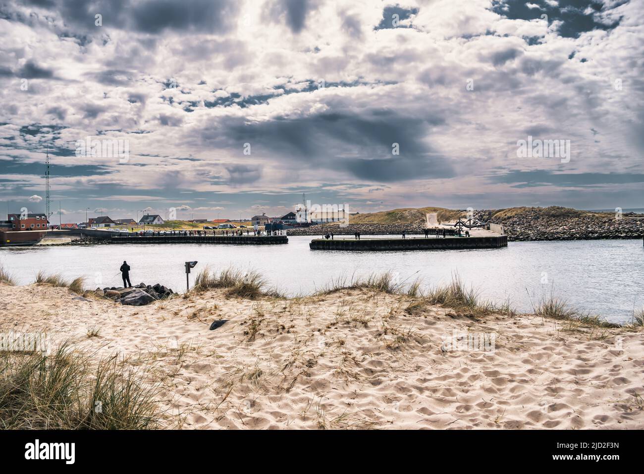 Thorsminde piccolo villaggio di pescatori sulla costa del Mare del Nord della Danimarca Foto Stock