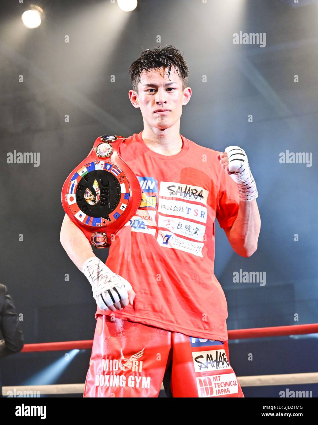 Masanori Rikiishi ha vinto il vuoto OPBF Super Feather Title Bout al Sumida City Gymnasium di Tokyo, Giappone, 15 maggio 2022. (Foto di Hiroaki Finito Yamaguchi/AFLO) Foto Stock