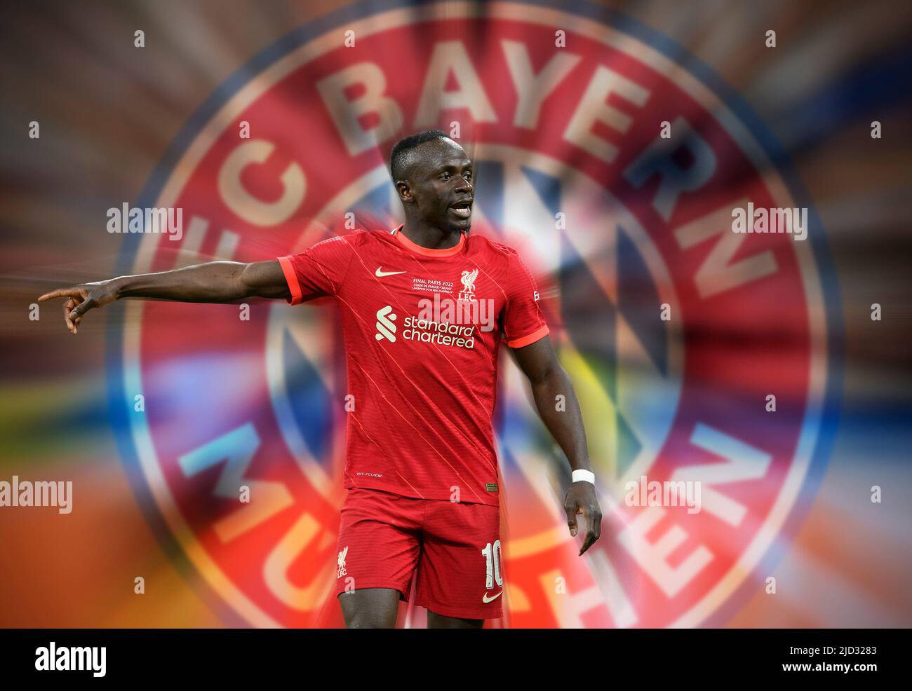 GRUPPO FOTOGRAFICO: Il movimento di Sadio Mane nel Bayern Monaco è perfetto Sadio MANE (LFC) gesto, gesto, finale di Champions League di Calcio 2022, Liverpool FC (LFC) - Real Madrid (Real) 0: 1, il 28th maggio 2022 a Parigi / Francia . Foto Stock