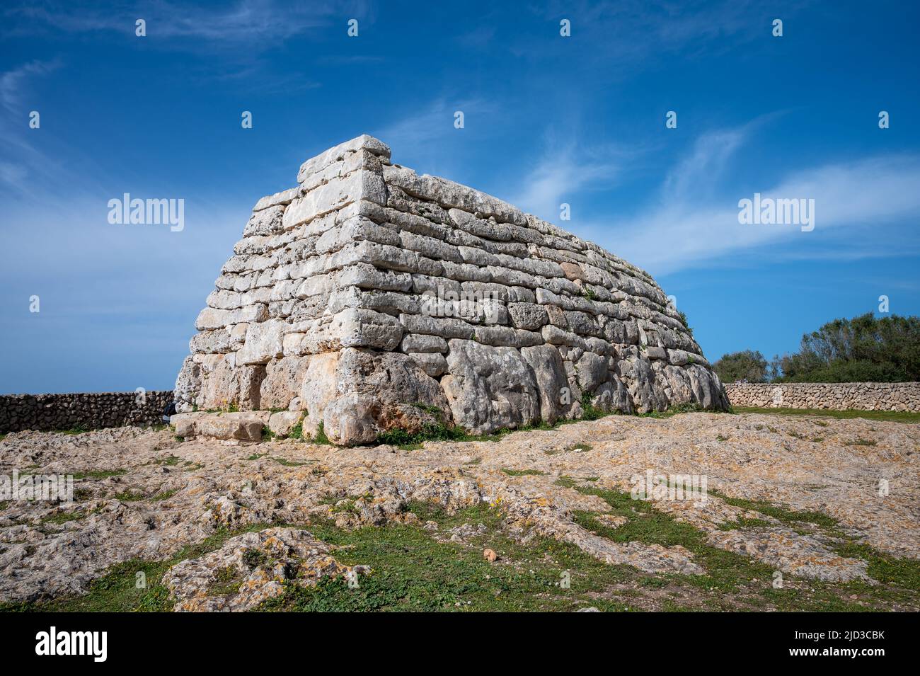 L'insediamento talayotico di Alaior e Taveta des Tudons sono uno dei siti più spettacolari di Minorca Foto Stock