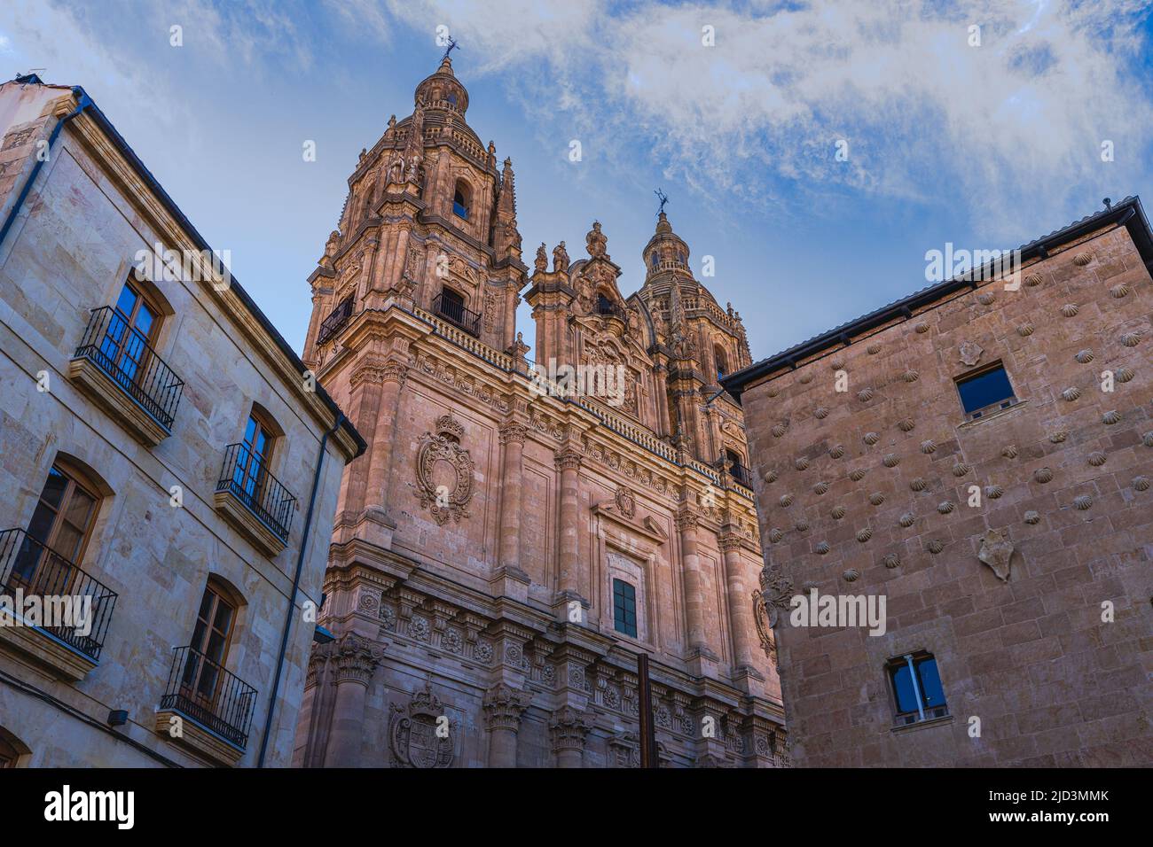 Chiesa di la Clerecia nella città di Salamanca, in Spagna. Foto Stock