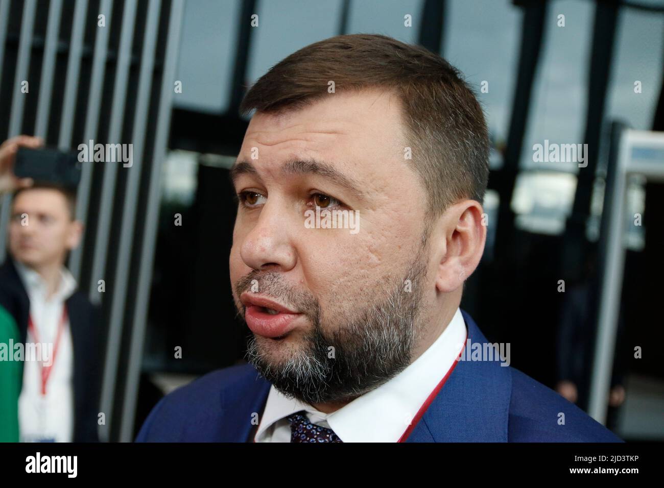 San Pietroburgo, Russia. 17th giugno 2022. Denis Pushilin, capo della Repubblica popolare di Donetsk, DNR sessione vicina 'ottenere un visto per la terra delle opportunità' nel quadro del forum economico internazionale di San Pietroburgo 2022 (SPIEF 2022). Credit: SOPA Images Limited/Alamy Live News Foto Stock