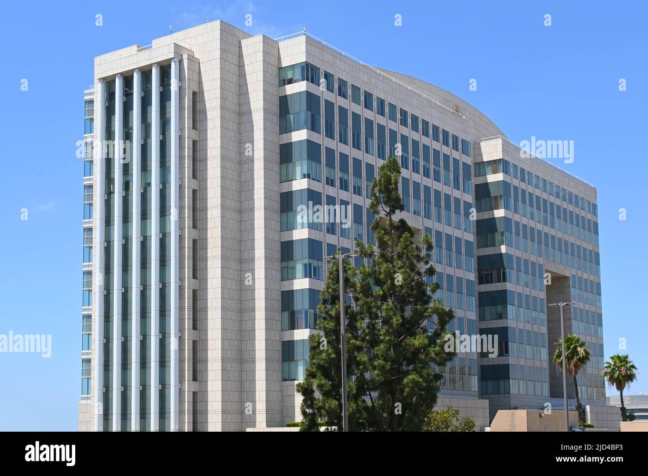 SANTA ANA, CALIFORNIA - 17 GIU 2022: Il tribunale federale Ronald Reagan. Foto Stock