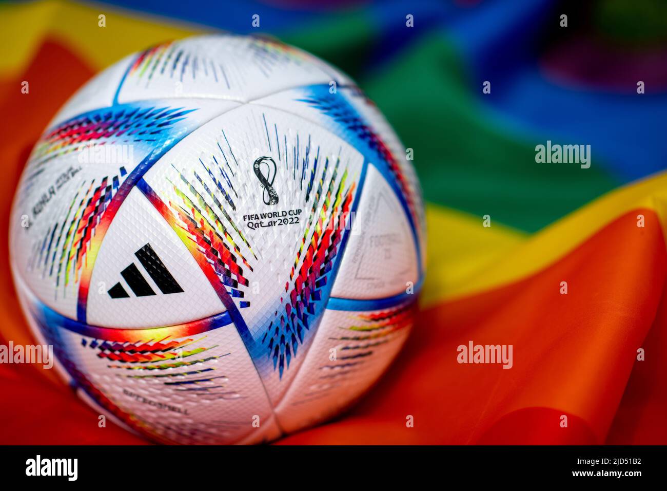 Adidas Qatar 2022 Coppa del mondo FIFA al Rihla palla ufficiale partita Foto Stock