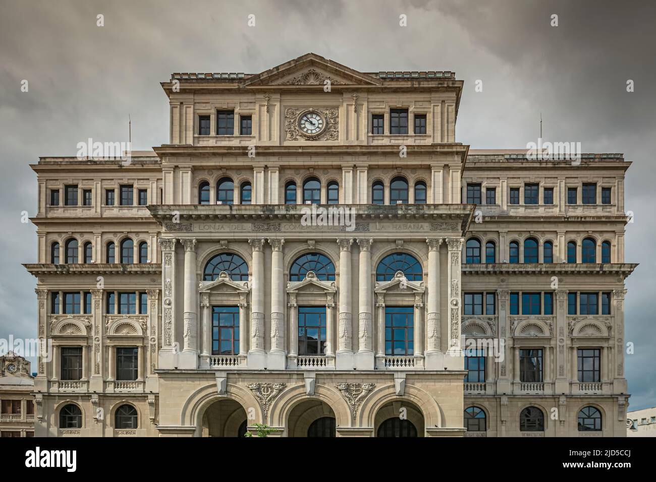 Edificio de la Lonja del Comercio de la Habana a Old Havana, Cuba Foto Stock