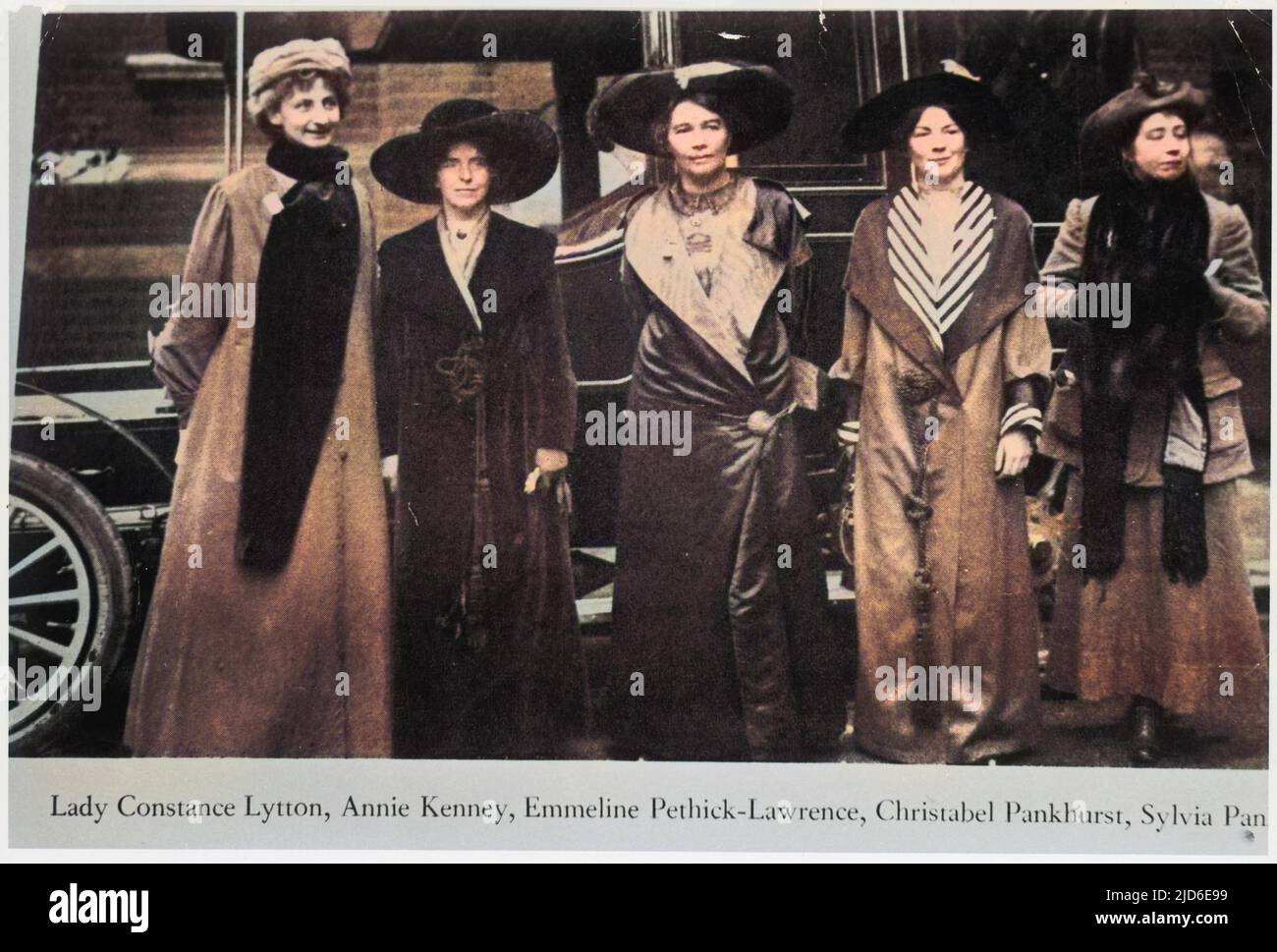 Cinque suffragette principali: (Da sinistra) Lady Constance Lytton, Annie Kenney, Emmeline Pethick-Lawrence, Christabel Pankhurst e Sylvia Pankhurst versione colorizzata di : 10083449 Data: Circa 1910 Foto Stock