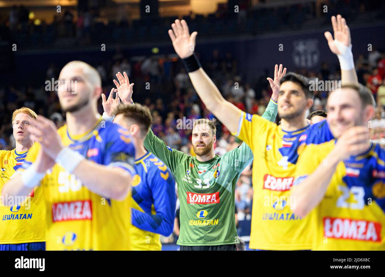 Il giubilo finale svanisce Andreas WOLFF (Kielce) e la sua squadra, Handball Champions League Final Four, semifinali, Telekom Veszprem HC contro Lomza vive Kielce, il 18th giugno 2022 a Koeln/Germania. Â Foto Stock