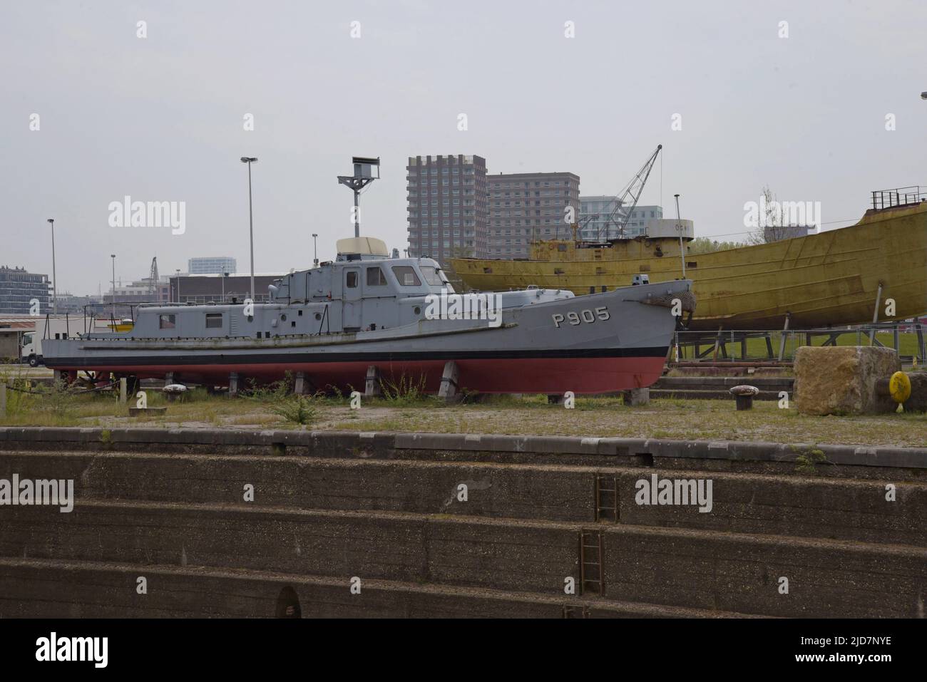 Ex Royal Netherlands Navy Vessel HNLMS Hadda P905, una nave di Pattuglia di classe Balder nel porto di Anversa, Belgio Foto Stock