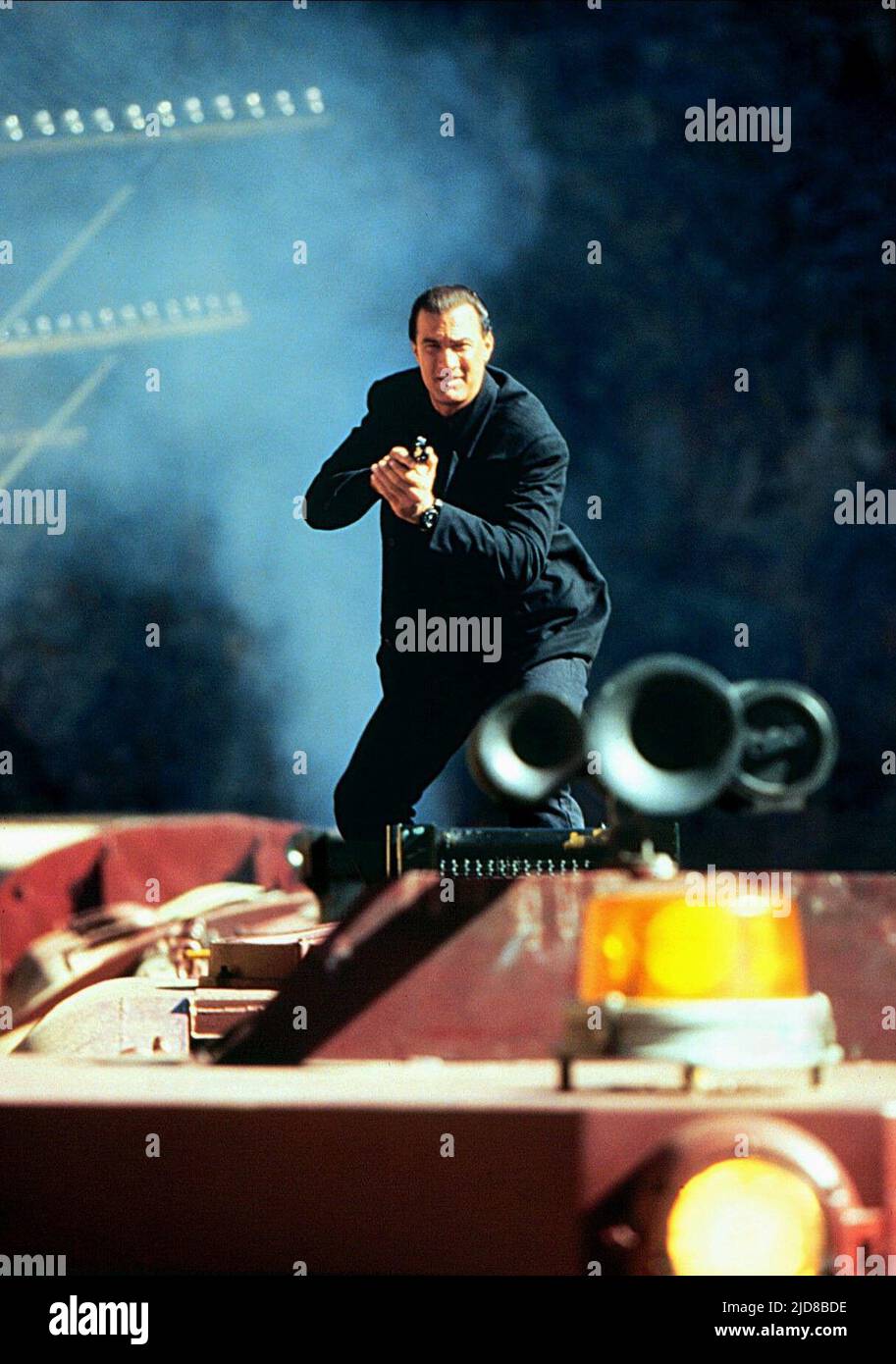 STEVEN SEAGAL, sotto assedio 2: Dark Territory, 1995 Foto Stock