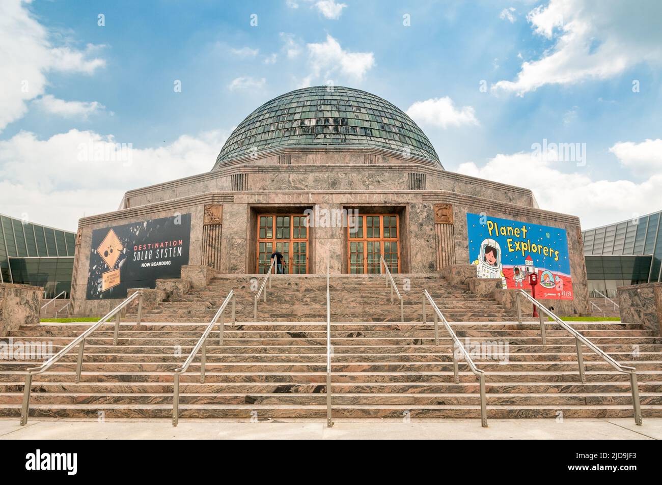 Chicago, Illinois, USA - 25 agosto 2014: Adler Planetarium, è un museo pubblico dedicato allo studio dell'astronomia e dell'astrofisica, che si trova presso la s. Foto Stock