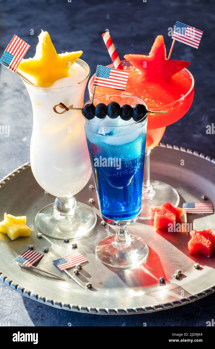 Cocktail rinfrescanti per festeggiare il 4th luglio. Foto Stock