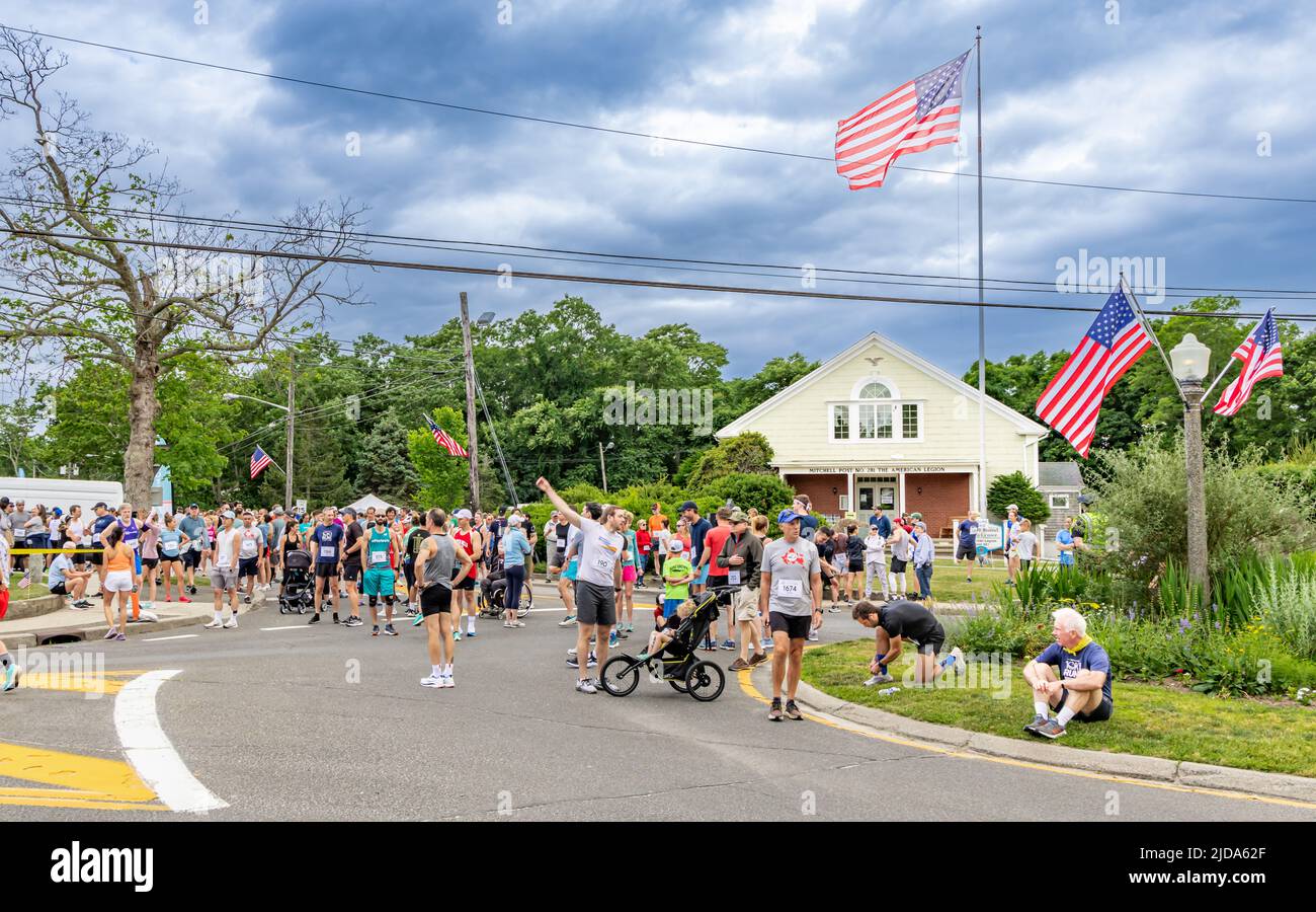 Runner al 43rd annuale rifugio isola 10k e 5k run/walk Foto Stock